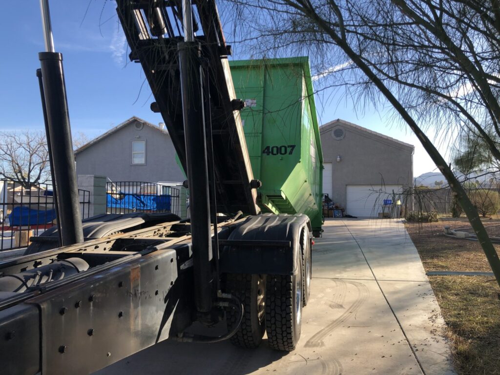 Home-Colorado Dumpster Services of Longmont