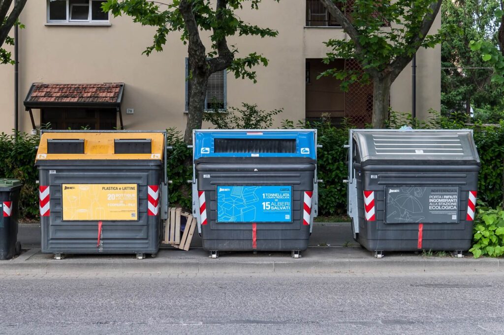 Decluttering Home Dumpster Services-Colorado Dumpster Services of Longmont Decluttering Home Dumpster Services-Colorado Dumpster Services of Longmont